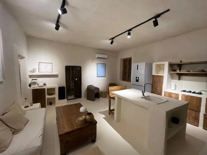 بوم گردی سه خوابه استخردار کوبه