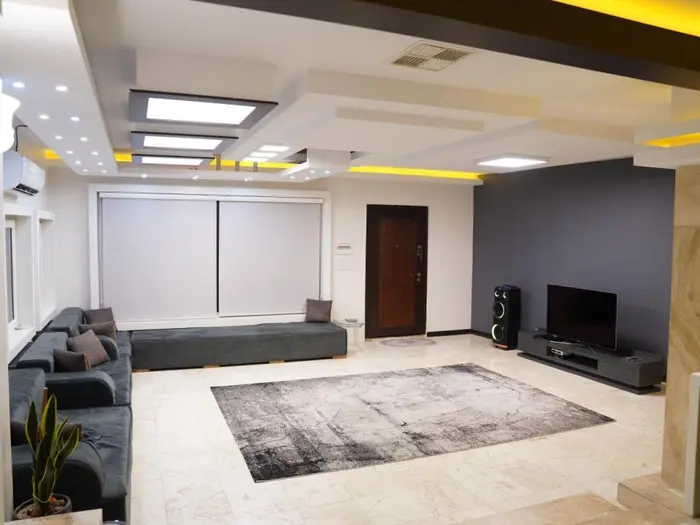 ویلا سه خوابه استخردار آبگرم طاووسیه 1