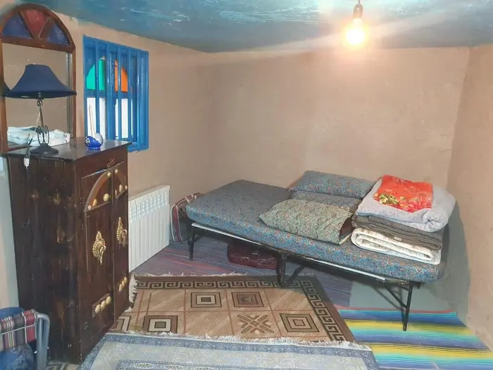 اقامتگاه سنتی رودافشان - واحد آسمان آبی