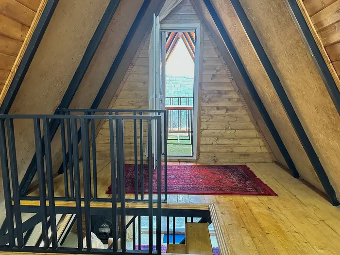 کلبه دنسه بام هیرکانی - واحد آلوچه