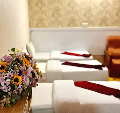 مجتمع اقامتی ایرانا - واحد پنج تخته