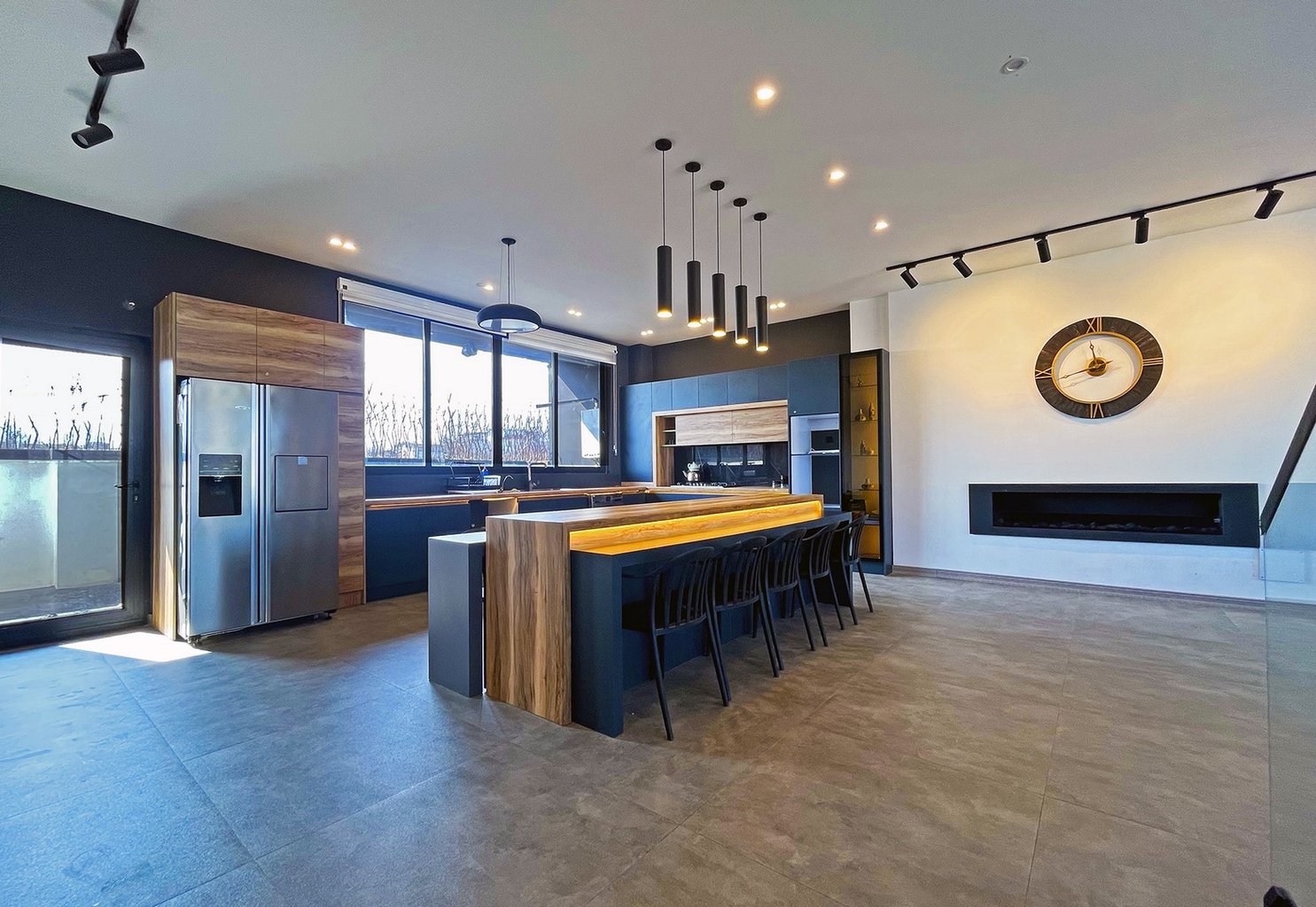 ویلا چهارخوابه استخردار آبگرم دلفان