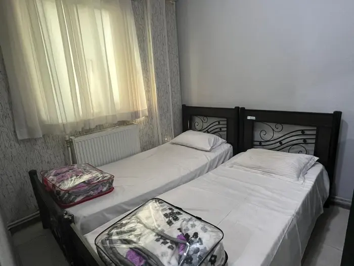 مجتمع اقامتگاهی ننه زهرا - واحد یک خوابه 3 تخته