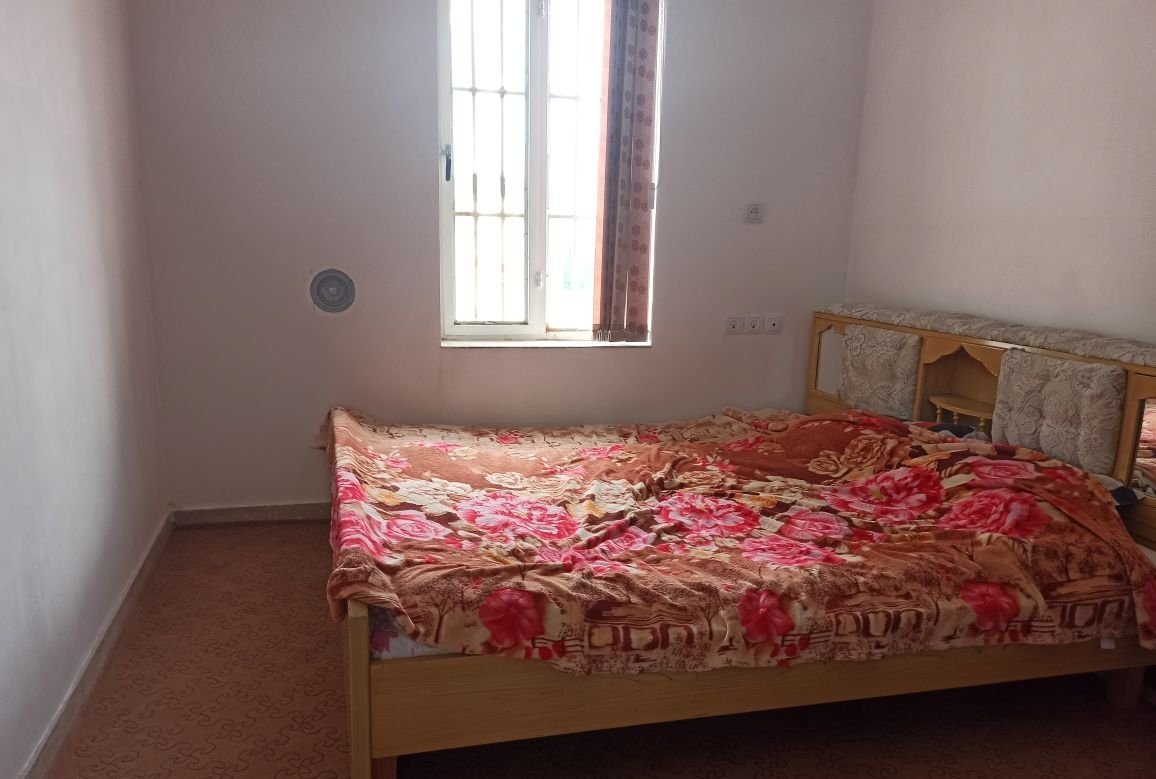 دوخوابه استخردار زرقان