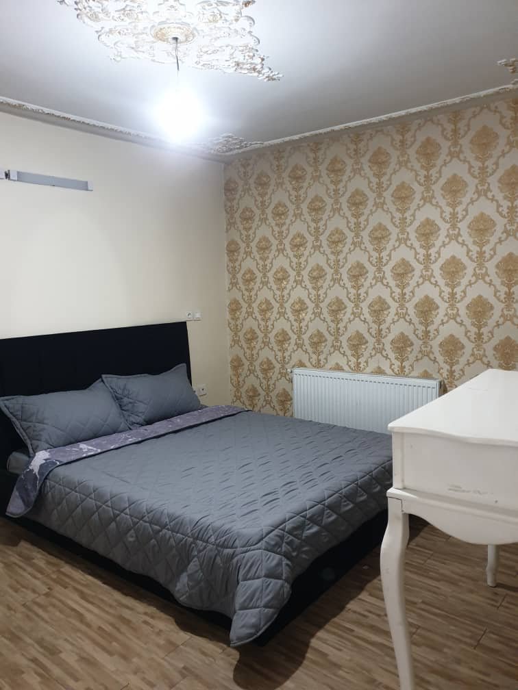 آپارتمان دوخوابه گلخانه دروس