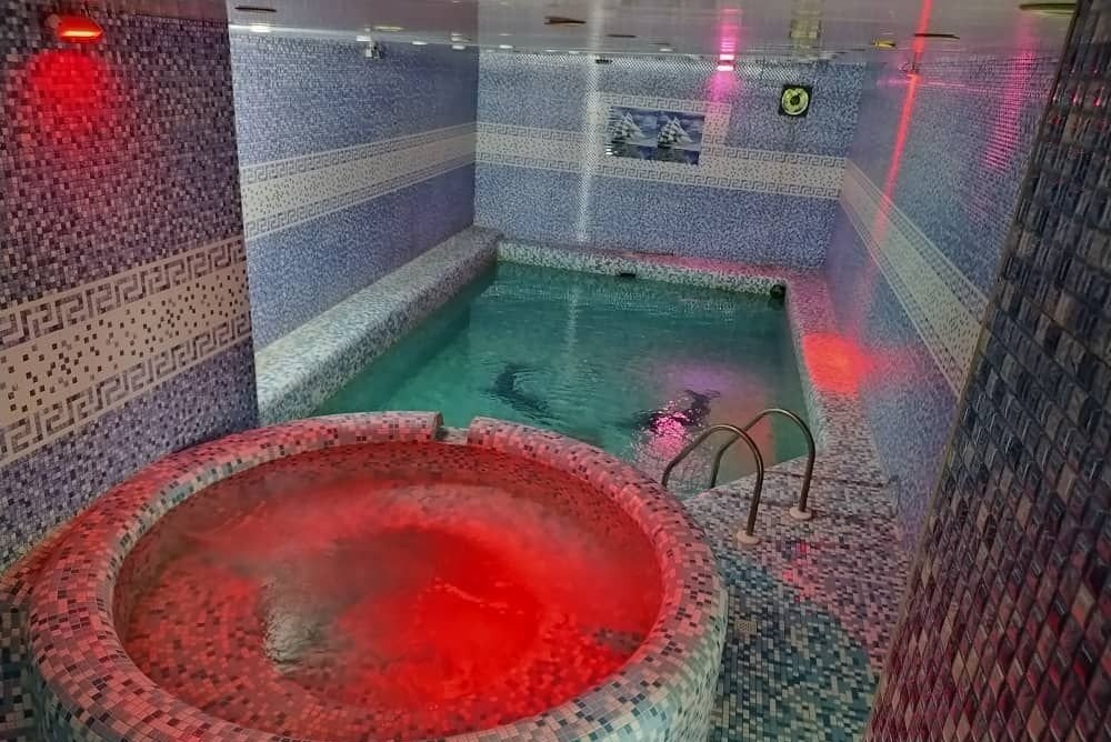 ویلا دوخوابه استخردار آبگرم دانش 1