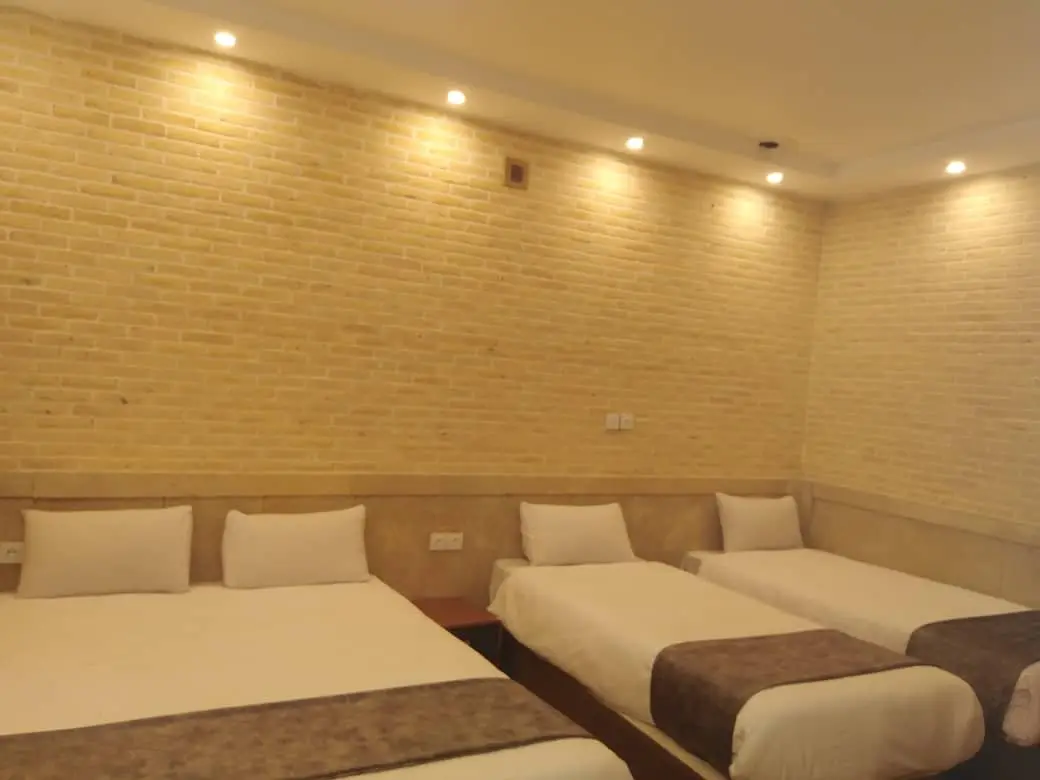 مجتمع اقامتگاهی سه دری - واحد کوروش 302