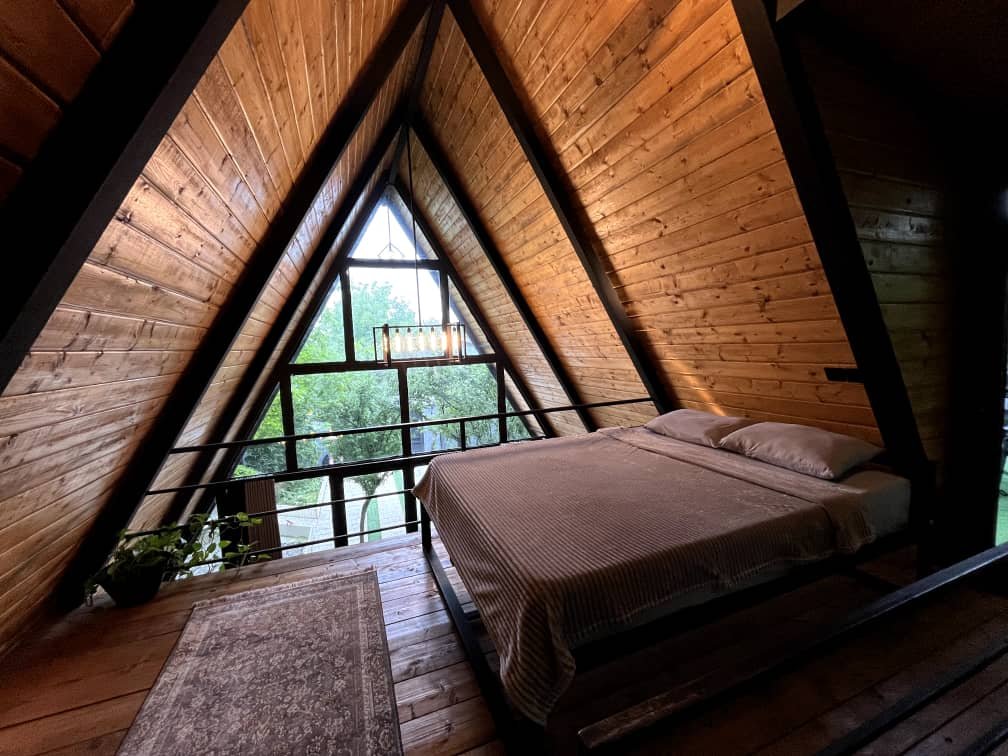 دوخوابه سوئیسی آلوچه