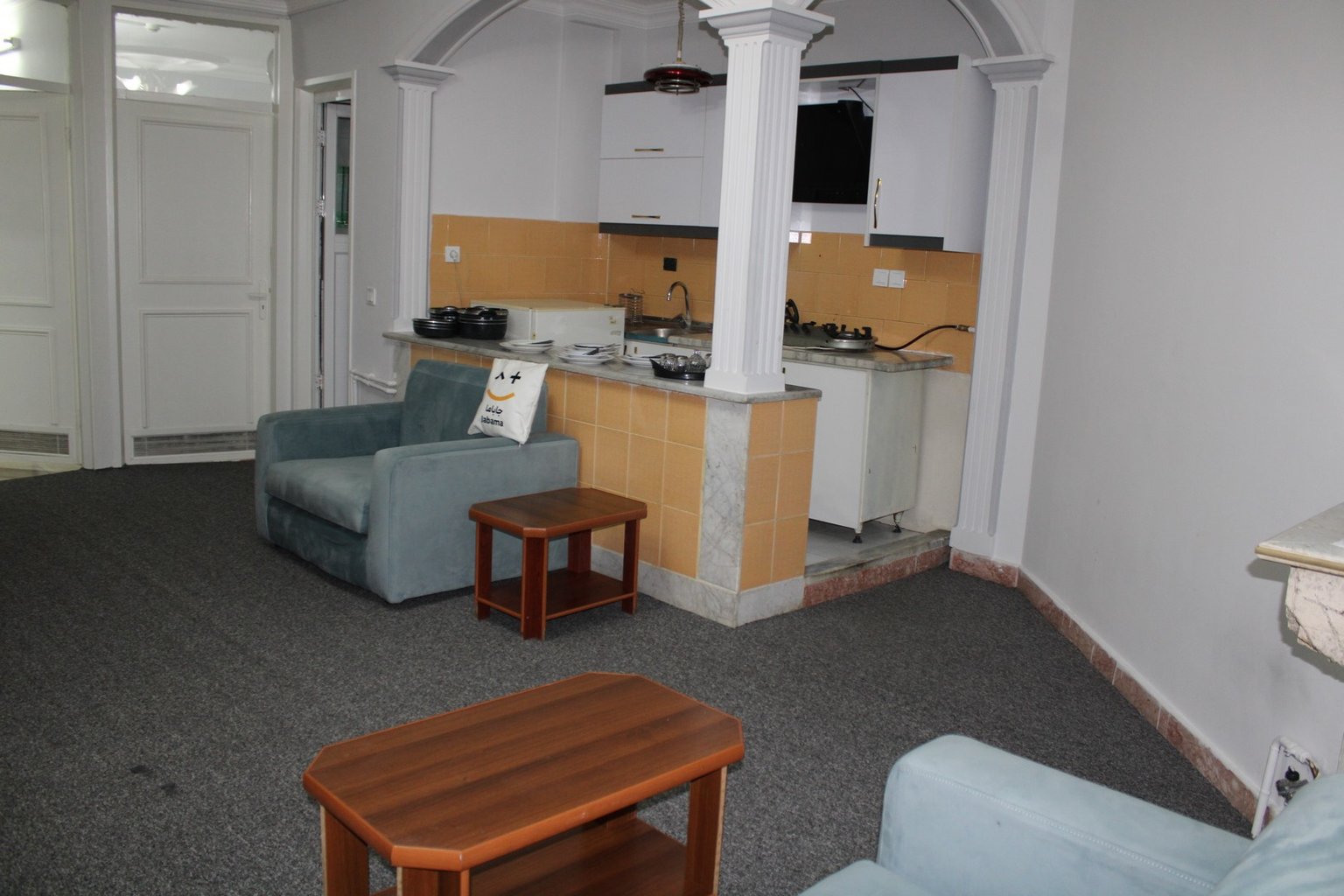 آپارتمان دوخوابه زرین واحد ۴۰۲