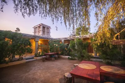 بومگردی هفت رنگو - واحد یک تخته