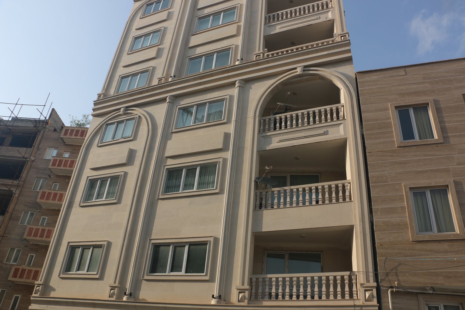 آپارتمان دو خوابه نور 3