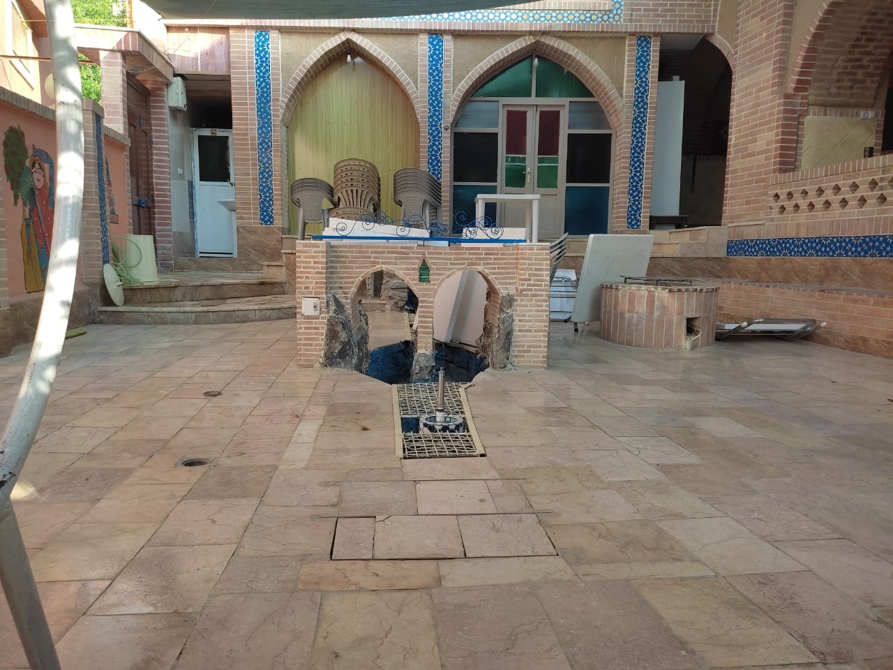 بومگردی میرزا طاهر - واحد 8