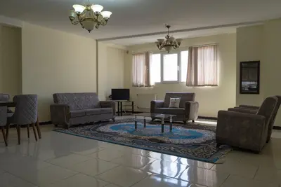 آپارتمان دوخوابه سروش واحد ۴