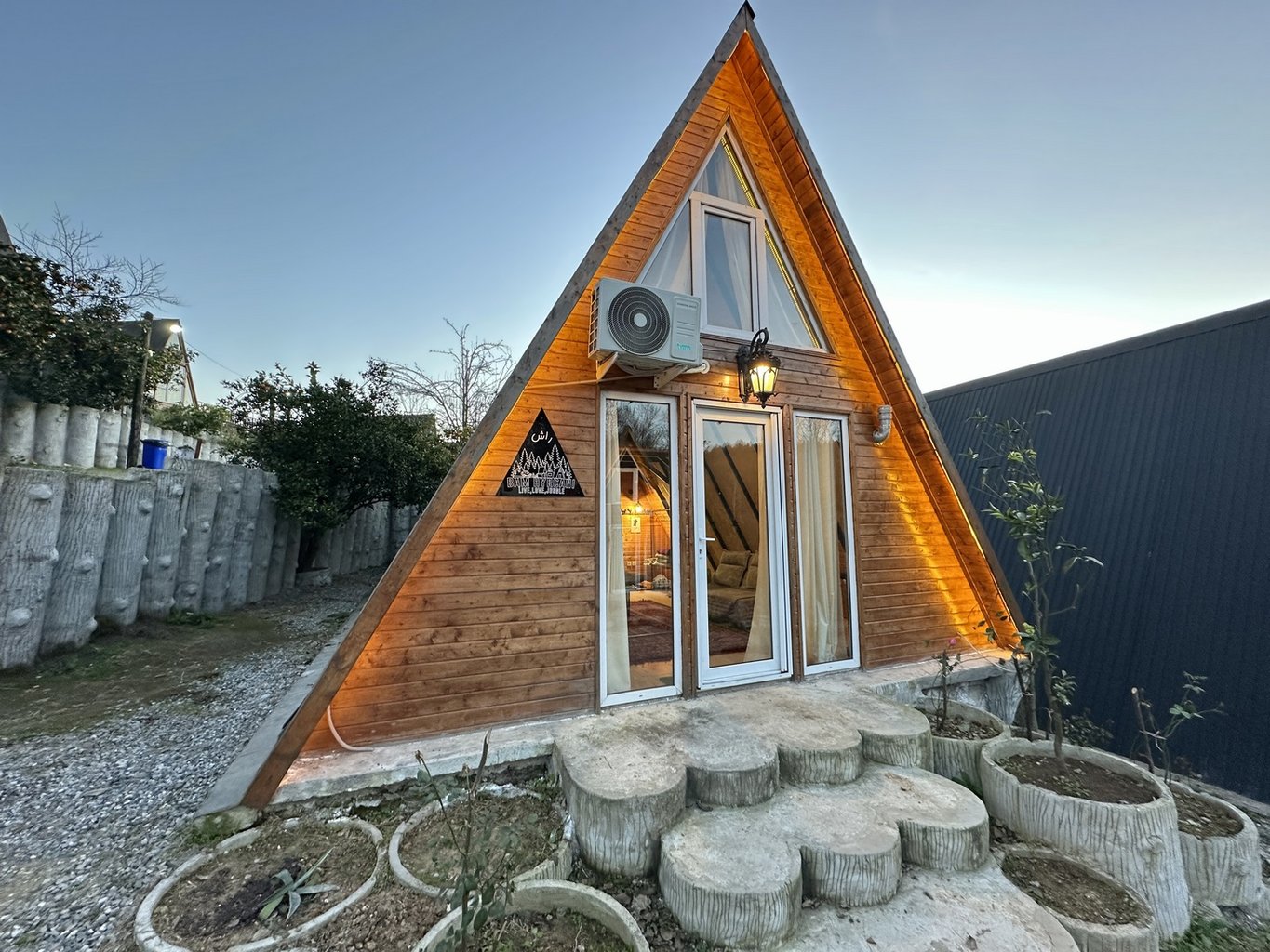 دنسه بام هیرکانی - واحد راش