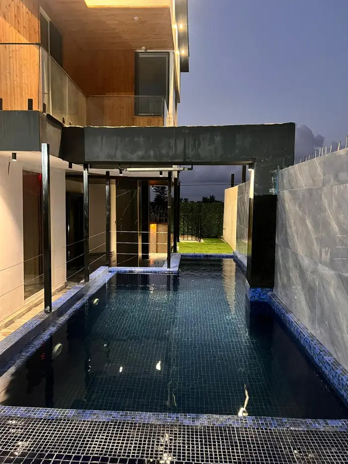 ویلا سه خوابه جنگلی مونت کارلو