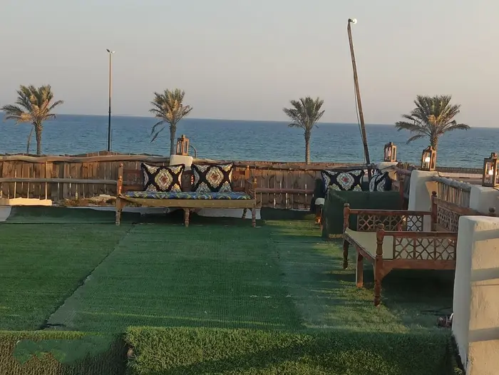 بوم گردی چیرا - واحد استخری