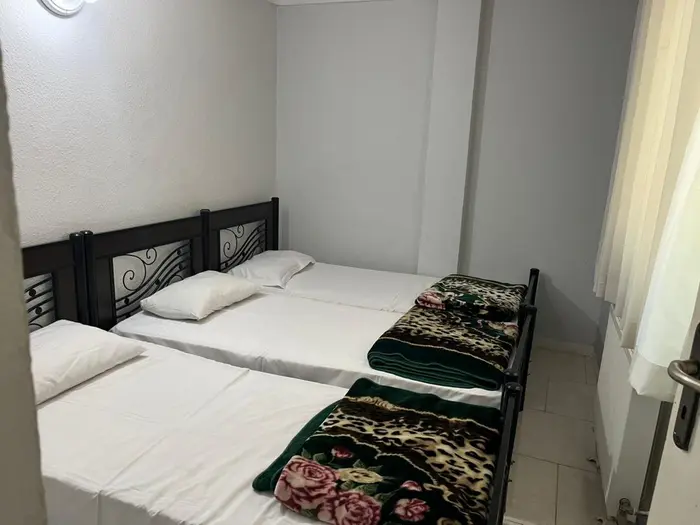 مجتمع اقامتگاهی ننه زهرا - واحد یک خوابه چهارتخته