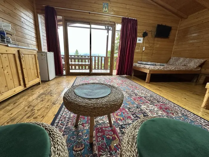 بوم گردی دنیز - واحد 40