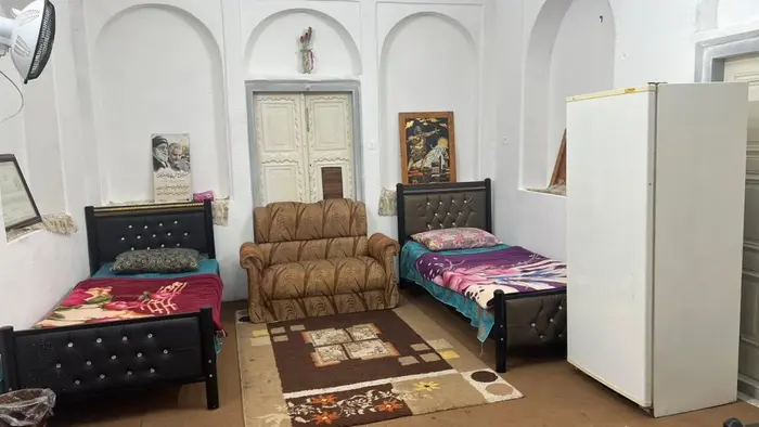 اقامتگاه سنتی باغ میرزا - واحد ۱۰۵