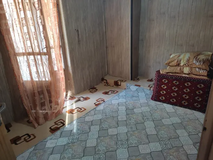 بوم گردی میرزا طاهر - واحد 8