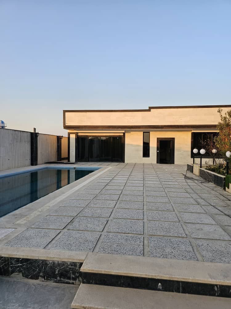 ویلا دوخوابه استخردار رضایی 1