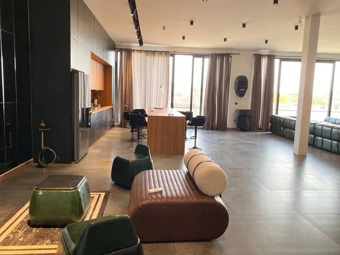 ویلا سه خوابه استخردار آبگرم عمارت نادری