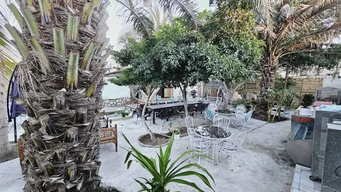 بوم گردی باغ طاها - واحد 5