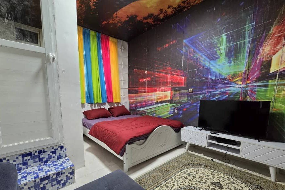 مسافرخانه نارمک - واحد ماه آبی مدائن ۱