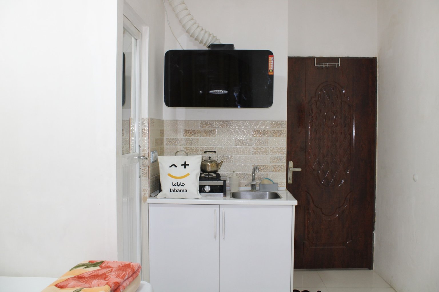 آپارتمان حمید - واحد 405