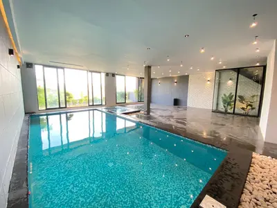 ویلا سه خوابه استخردار آبگرم عمارت نادری