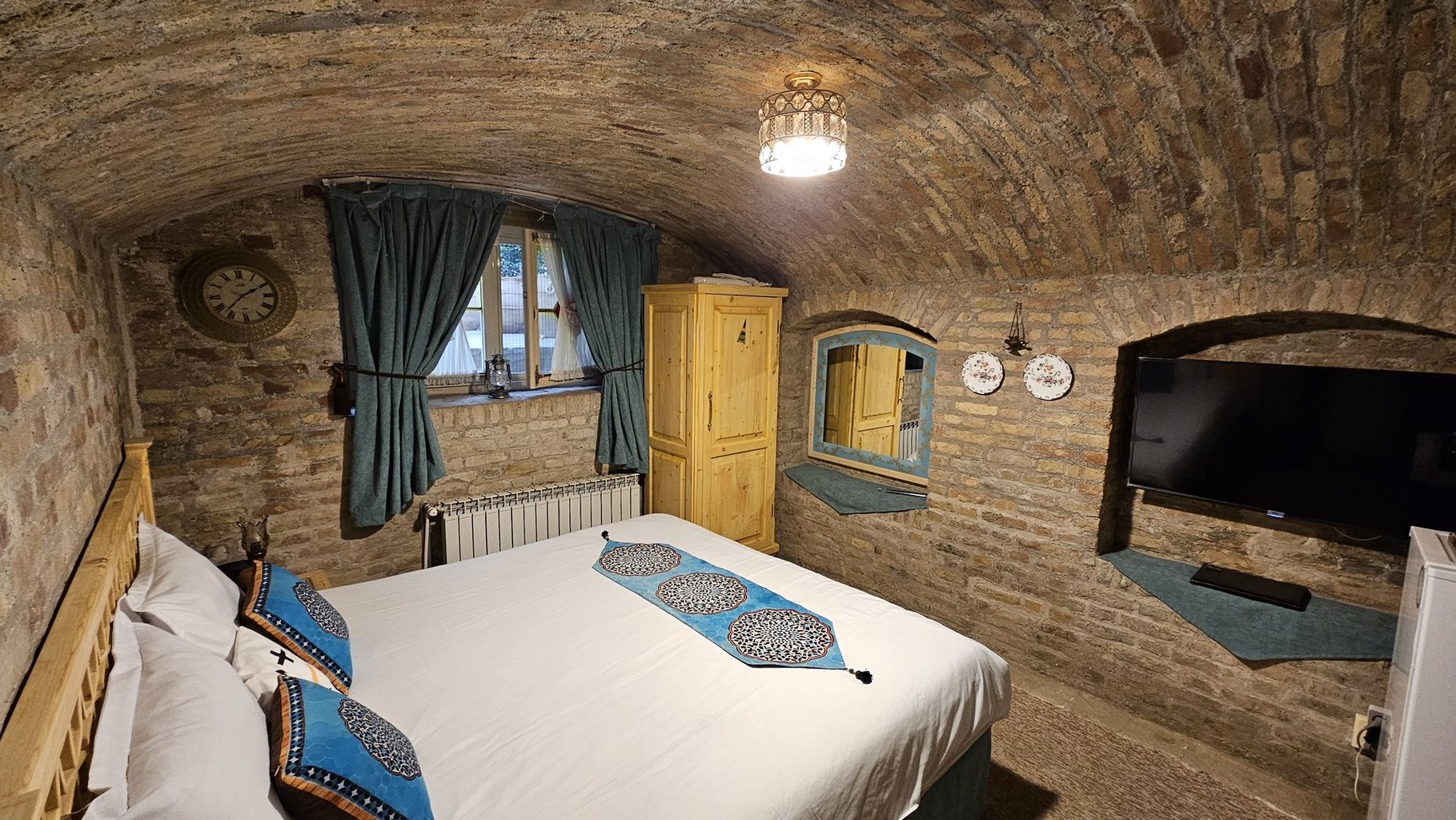 ملک التجار - واحد حوض خانه