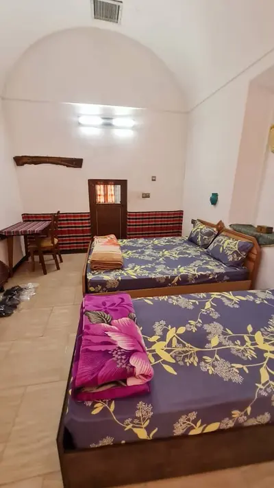 اقامتگاه سنتی خانه شما - واحد سه تخته ۴