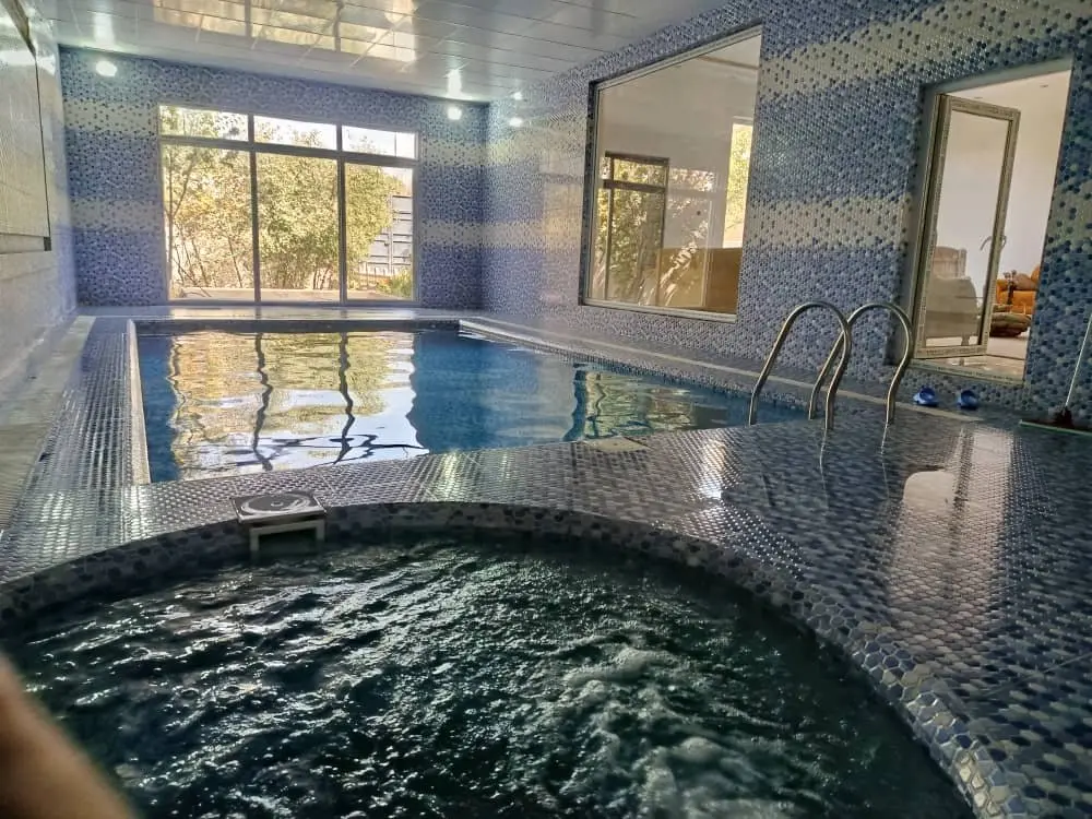 ویلا استخر جکوزی باغ ویلای گوزل