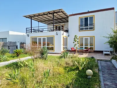 ویلا چهارخوابه ساحلی فولتون