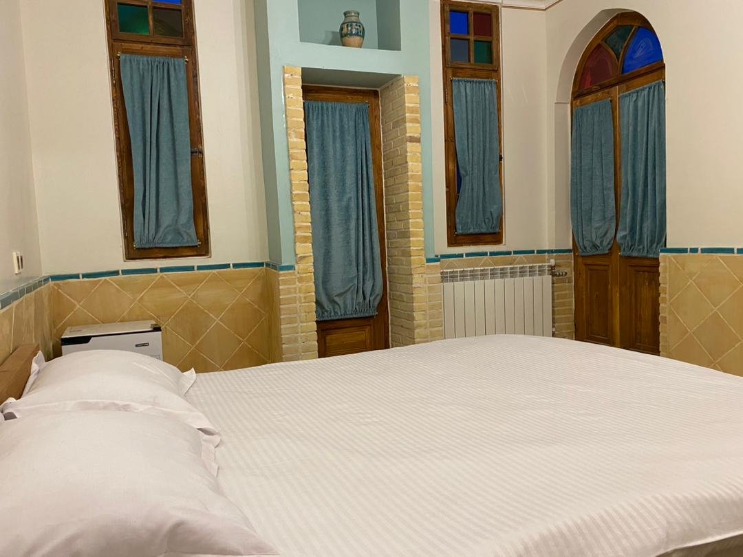 اقامتگاه سنتی گابیانی - واحد گوشه عشاق
