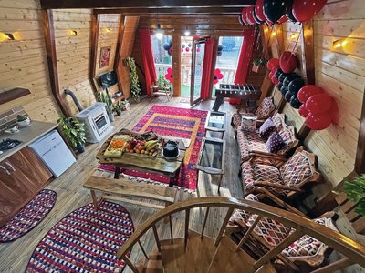 کلبه یک خوابه سوئیسی محدثه