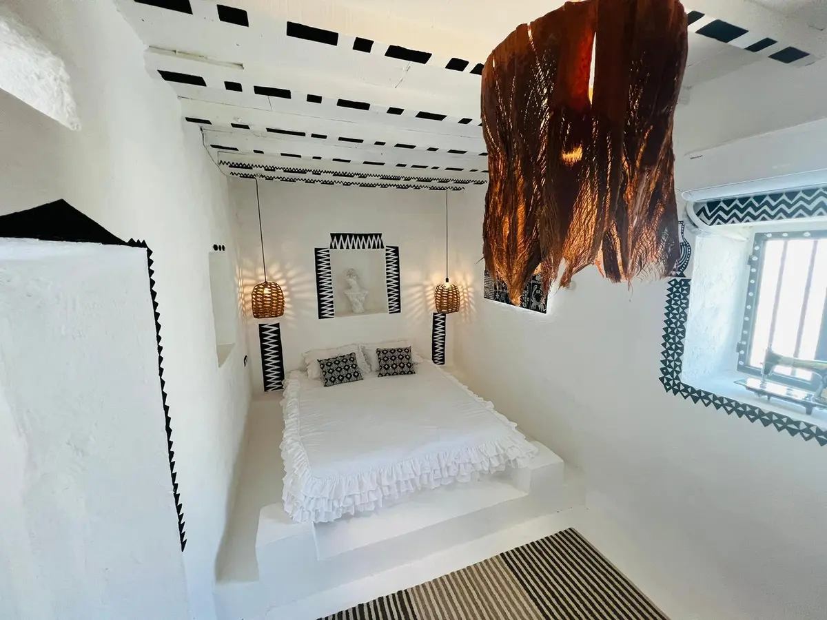 بوم گردی هاما - واحد آفرینش