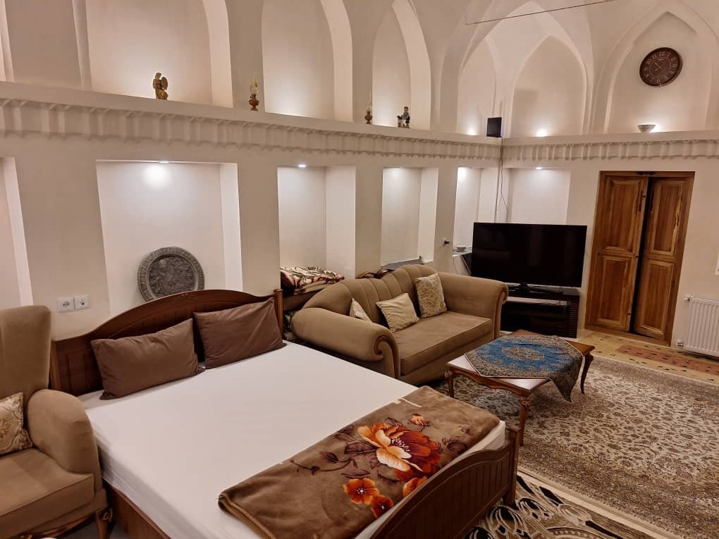 بوم گردی موسوی - واحد 4 شاه نشین