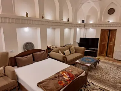 بومگردی موسوی - واحد 4 شاه نشین