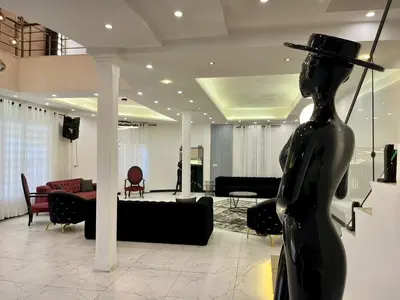 ویلا چهارخوابه استخردار دوبلکس عمارت تادو