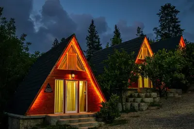 کلبه دنسه بام هیرکانی - واحد سروناز