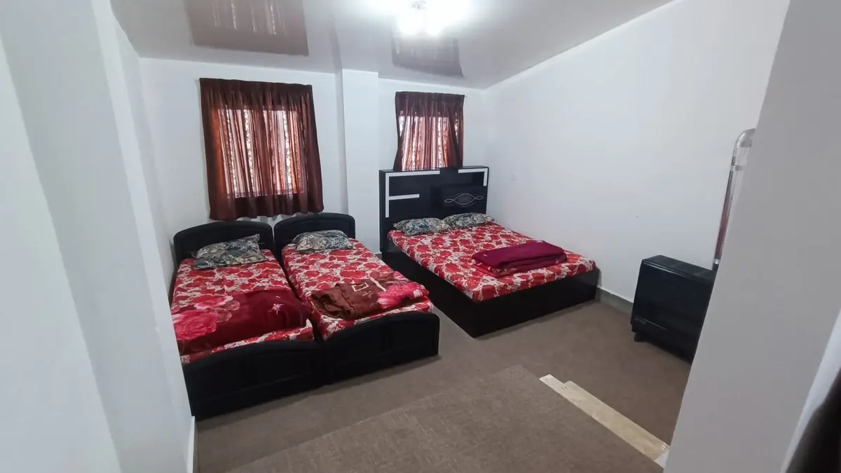 بام سبز پونل واحد 12