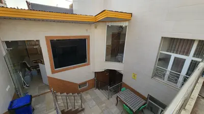 مسافرخانه شریف - واحد دوتخته ممتاز