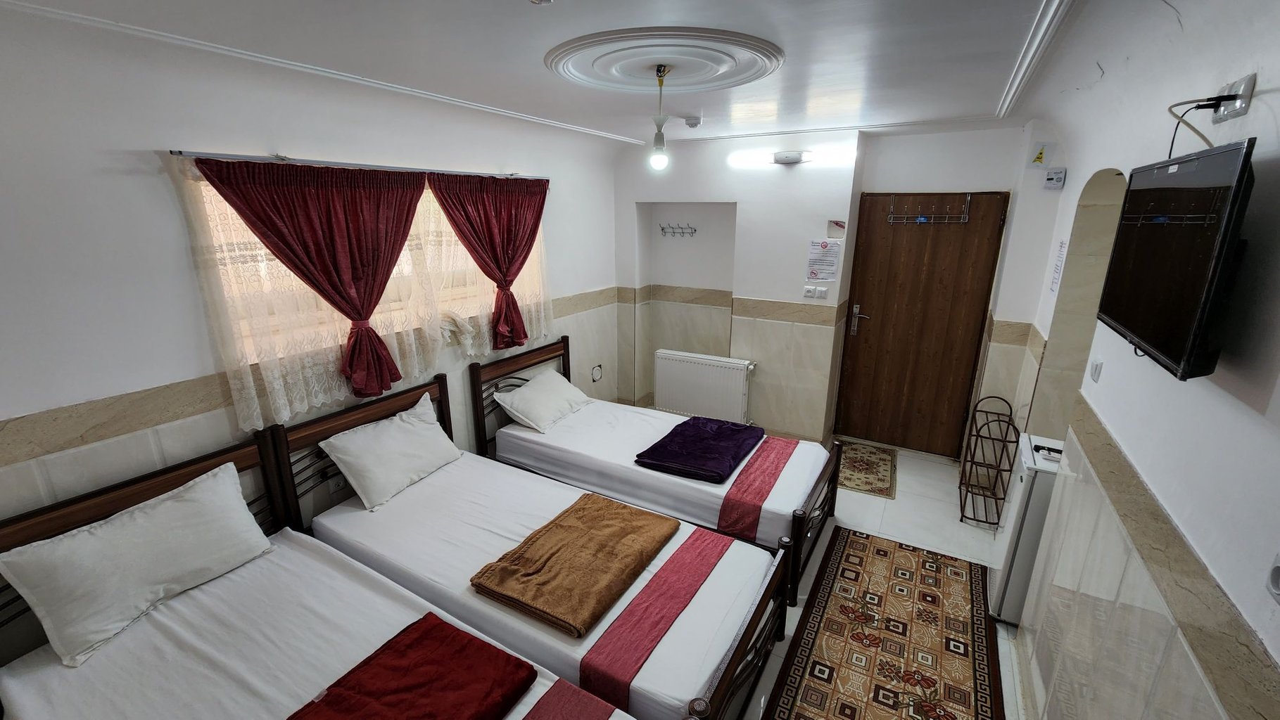 شریف - واحد سه تخته 1