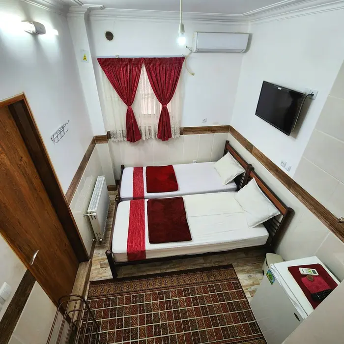 مسافرخانه شریف - واحد دوتخته ۲