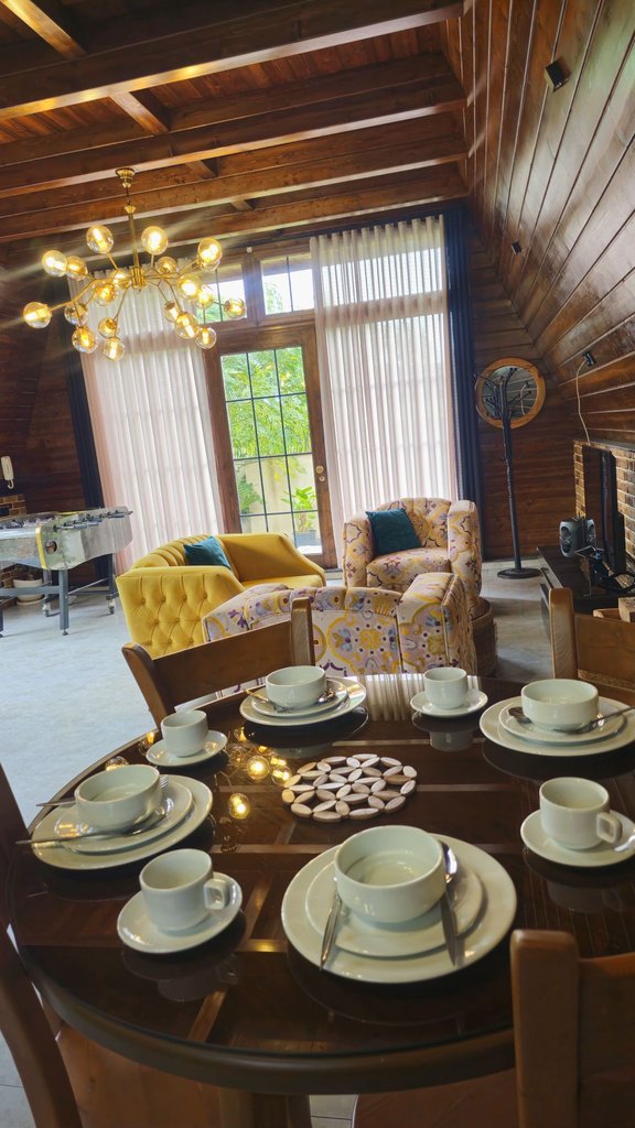 دوخوابه سوئیسی استخردار آبگرم سنجد