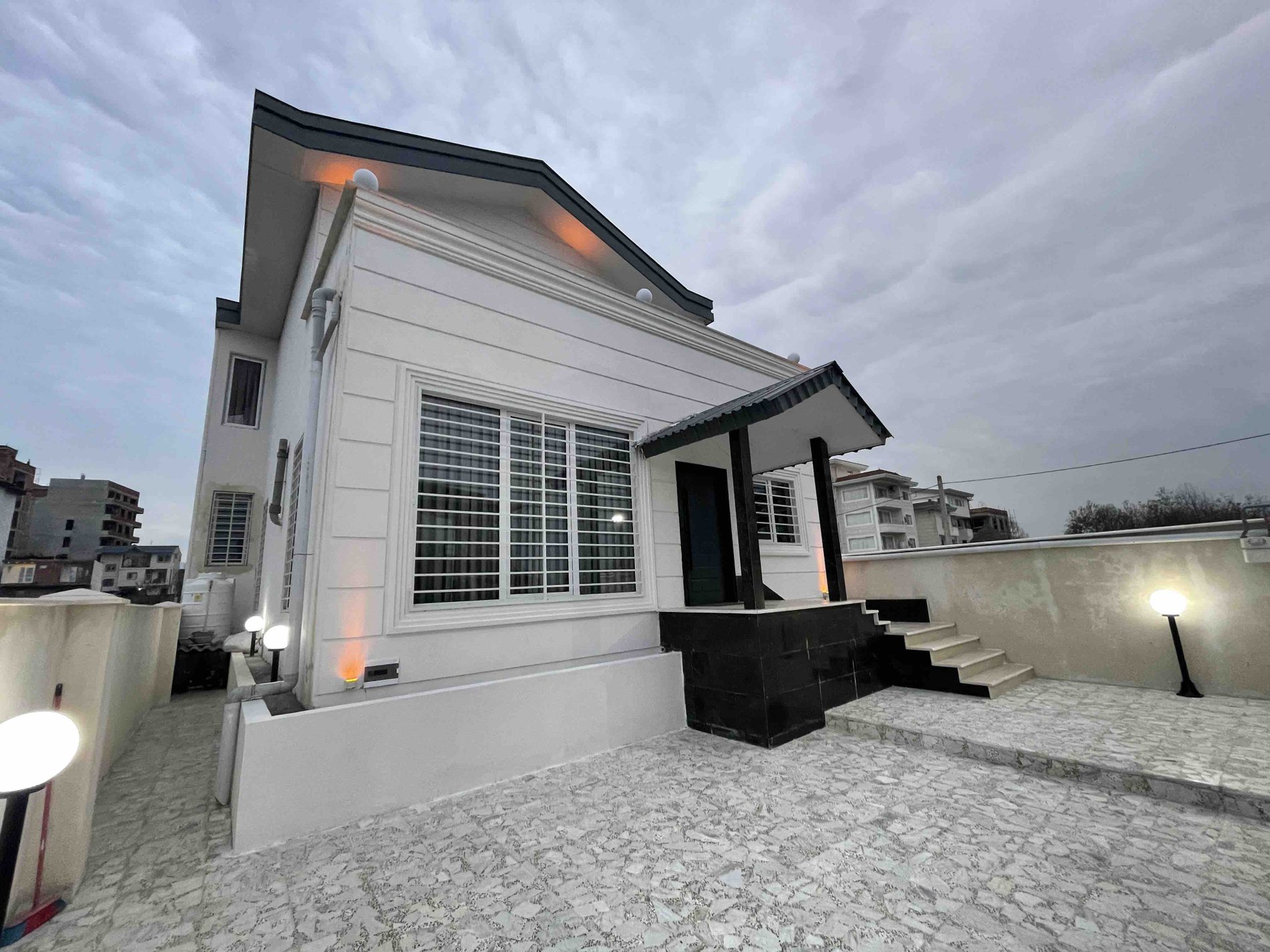 سه خوابه استخردار آبگرم احسان