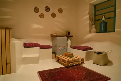 بومگردی نخل سفید - واحد مینی