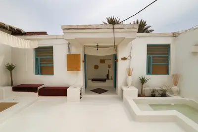 بومگردی نخل سفید - واحد تریپل