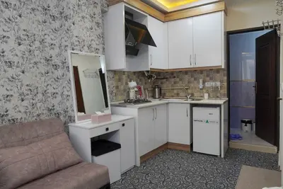 مسافرخانه فروغ هشتم - واحد 103